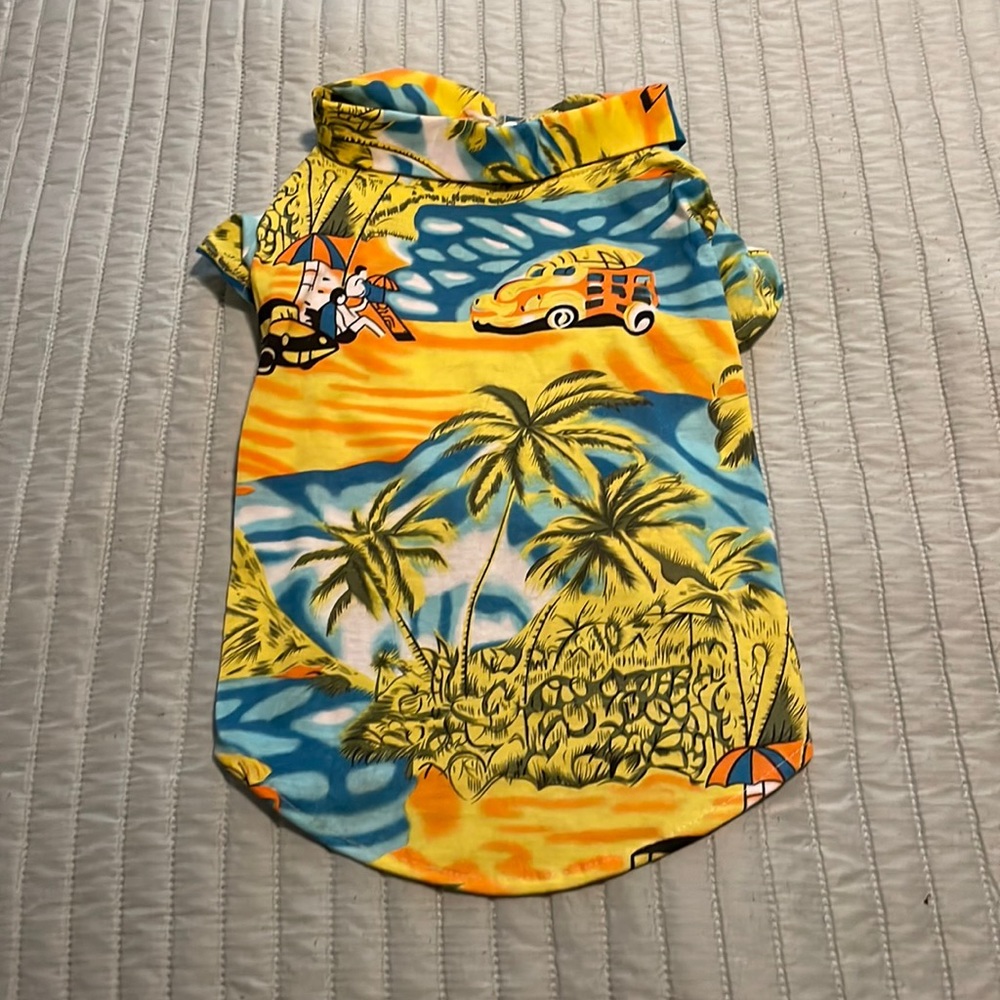 Hawaiian Dog Shirt S/M